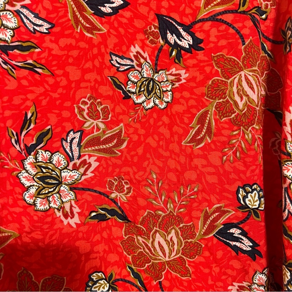 Philosophy Red Floral Women's Blouse - Picture 3 of 5